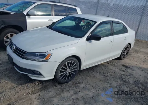 2016 Volkswagen Jetta 1.8T Sport из США, поврежденный, VIN 3VWD17AJ2GM278367